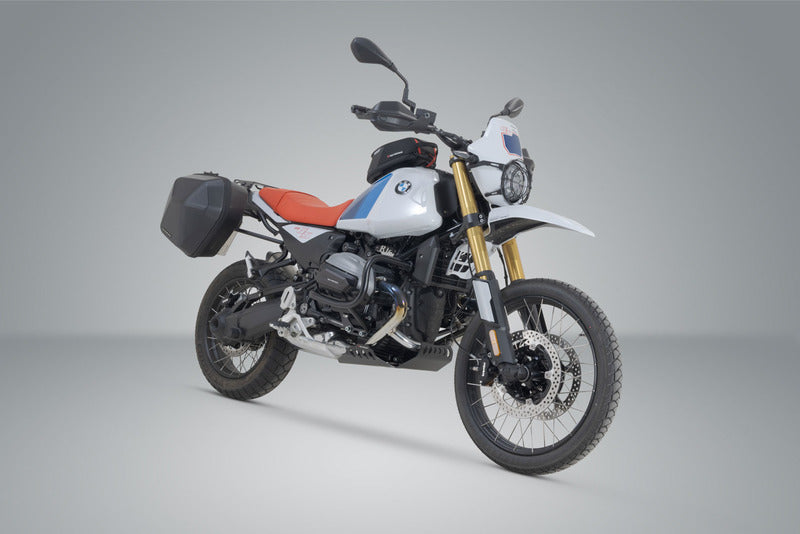 ZESTAW KUFRA BOCZNEGO URBAN ABS I STELAŻA SW-MOTECH 2X 16,5 L. BMW R12 G/S (25-) 1