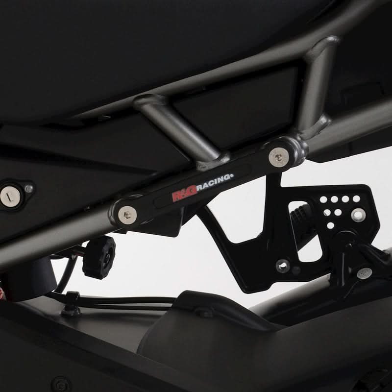 ZAŚLEPKA PODNÓŻKA LEWA RG RACING HARLEY-DAVIDSON PAN AMERICA (SPECIAL) 21- 1