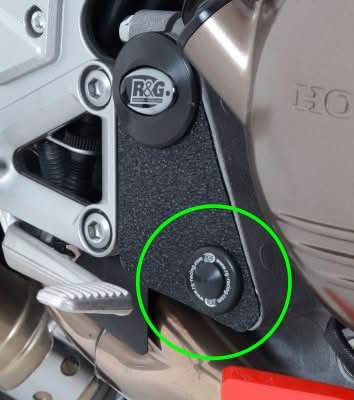 ZAŚLEPKA RAMY RG RACING PRAWA DOLNA HONDA VFR800 14-, CROSSRUNNER 15- 1