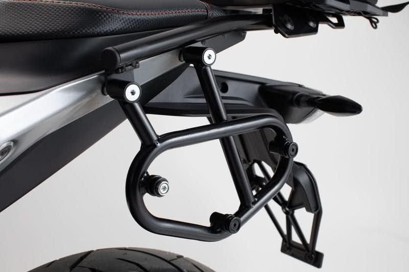 STELAŻ BOCZNY SLC LEWY SW-MOTECHKTM 790 DUKE (18-)/890 DUKE R (19-) BLACK 1