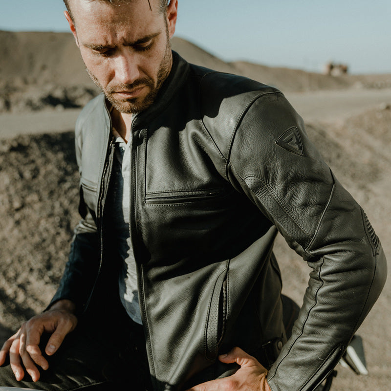 Kurtka motocyklowa skórzana Rebelhorn Runner 3 Black 7 214027_ZAL465151.jpg