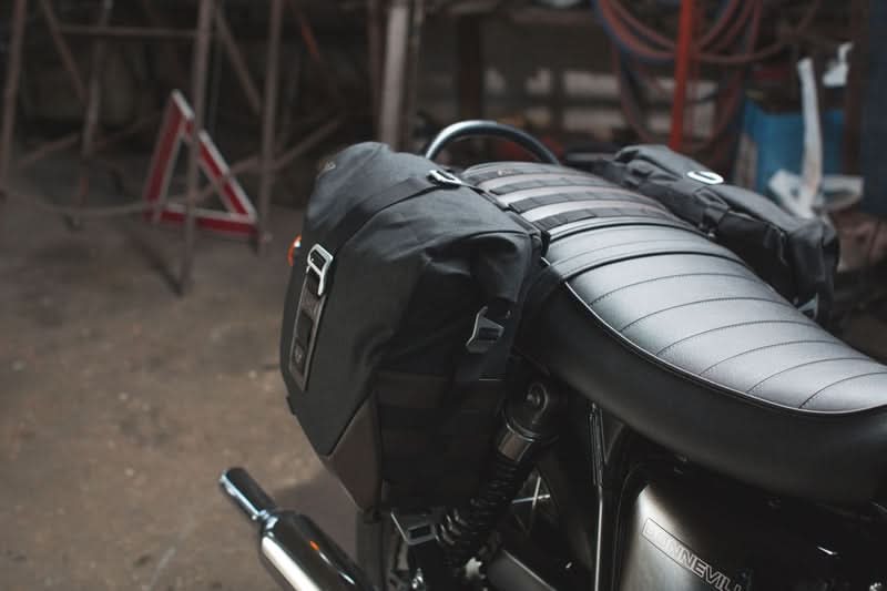 ZESTAW SAKW LEGEND GEAR WRAZ Z PASEM SLS SW-MOTECH BROWN 13,5L/13,5L 5