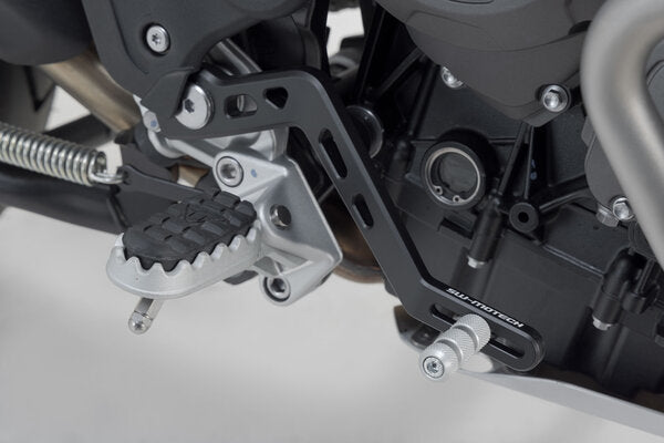 ZESTAW DŹWIGNI ZMIANY BIEGÓW I PEDAŁU HAMULCA SW-MOTECH TRIUMPH TIGER 900 MODELS (19-) 3