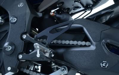 OSŁONA WAHACZA RG RACING YAMAHA YZF-R1 15-/R1M 15-, 4 CZĘŚCI BLACK 1