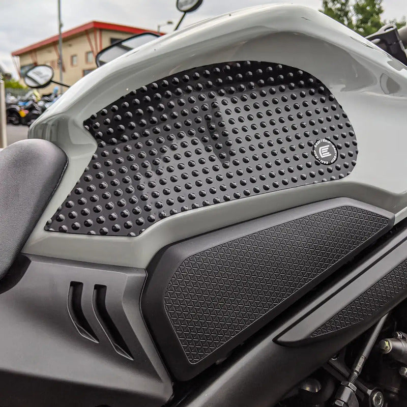 NAKLEJKA NA BAK TANKPAD ANTYPOŚLIZGOWY RG RACING EAZI-GRIP HONDA CB650R/CBR650R 19- - EVO 1