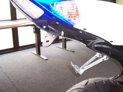 MOCOWANIE TABLICY REJESTRACYJNEJ RG RACING SUZUKI GSX-R 600/750 06- 07 1