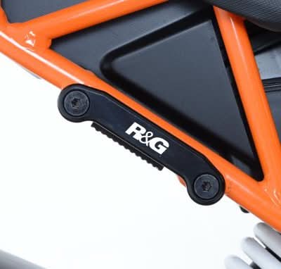 ZAŚLEPKI PODNÓŻKA RG RACING (PARA) KTM RC125/200/390 3