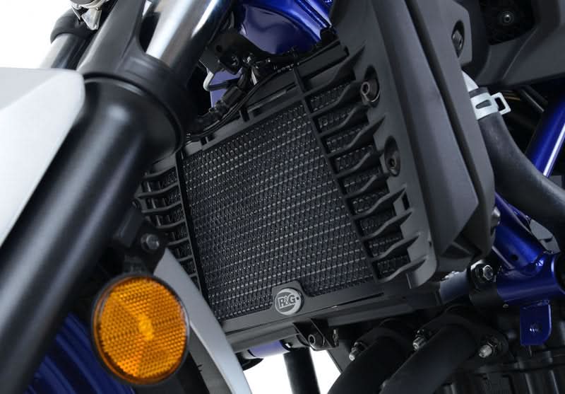 OSŁONA CHŁODNICY RG RACING YAMAHA YZF-R25/YZF-R3/MT-25/MT-03 16- TITANIUM 1