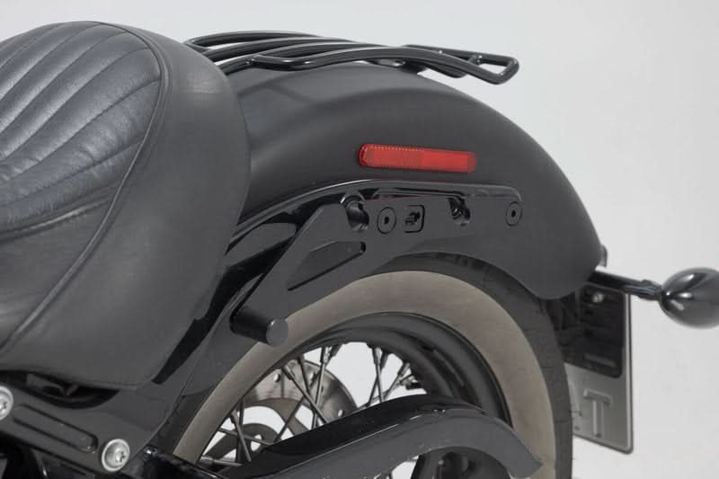 ZESTAW SAKW I STELAŻY LEGEND GEAR LH1/LH1 SW-MOTECH 2X19,5L HARLEY-DAVIDSON SOFTAIL SLIM (12-17) 13