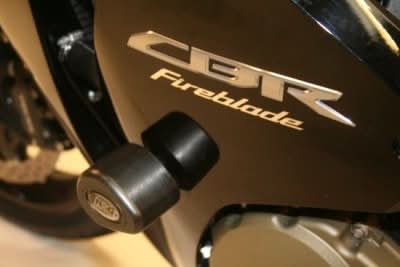 CRASHPADY AERO RG RACING HONDA CBR1000RR 08- 19/CBR1000RR SP 17- 19/CBR1000RR SP2 17- 19 BLACK 1