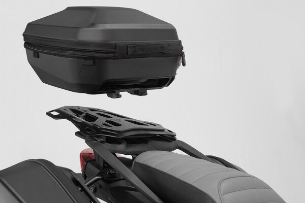 ZESTAW KUFRA CENTRALNEGO URBAN ABS SW-MOTECH YAMAHA MT-09 TRACER/ TRACER 900 GT BLACK 1