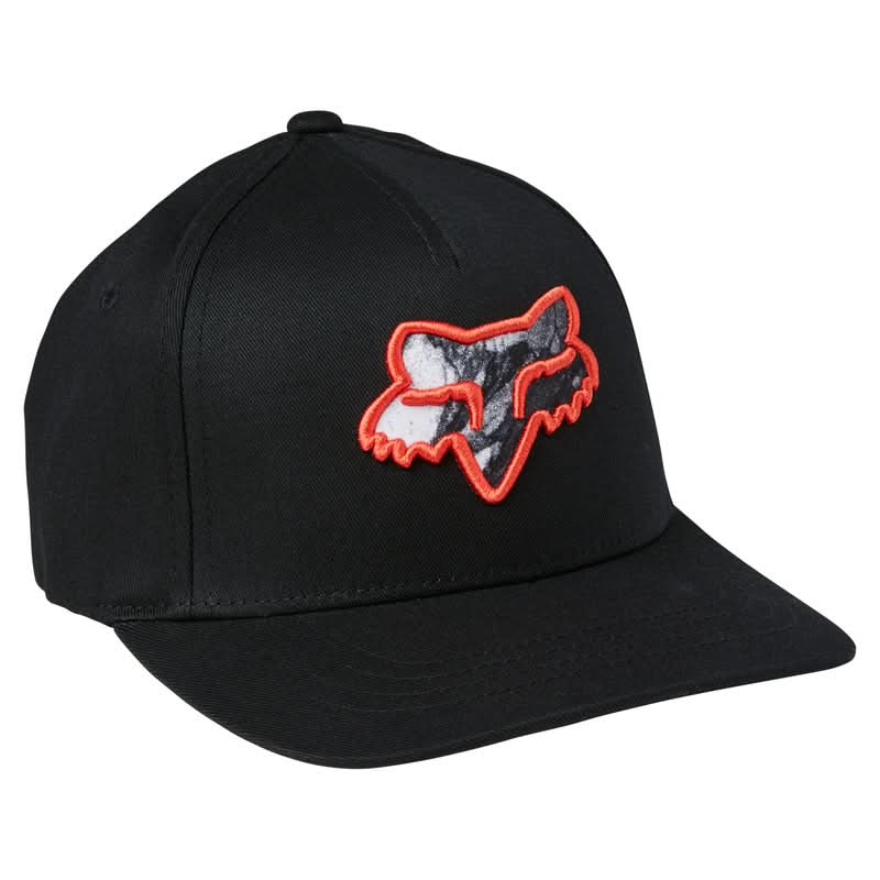 Czapka z Daszkiem Fox Junior Karrera Flexfit Black 1 231049_ZAL450492.jpg