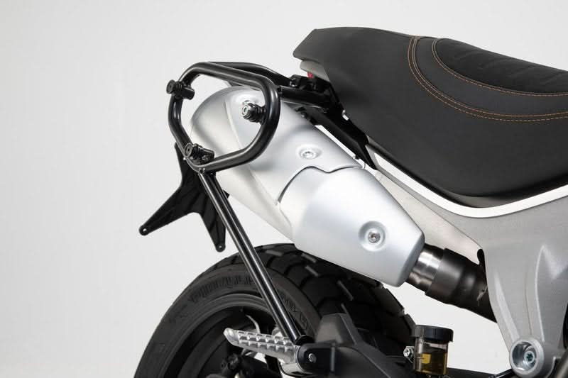ZESTAW SAKW I STELAŻY LEGEND GEAR BLACK EDITION SW-MOTECH DUCATI SCRAMBLER 1100/SPECIAL/SPORT (17-) 5