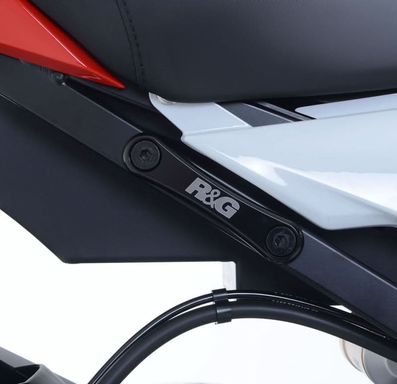 ZAŚLEPKA PODNÓŻKA RG RACING BMW S1000RR 10- 18/S1000R 14- 20 1