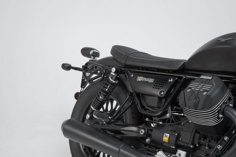 STELAŻ BOCZNY SLC PRAWY SW-MOTECH MOTO GUZZI V9 ROAMER/BOBBER (15-) BLACK 1