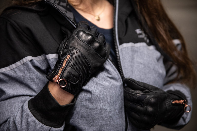 Sprawdź nasze zestawienie rękawiczek motocyklowych dla kobiet