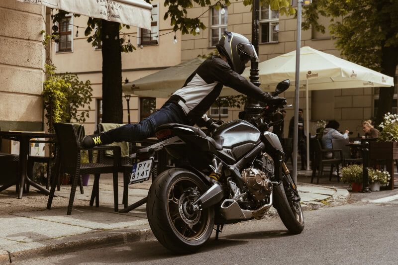 Najlepsza miejska stylówka na moto od Ozone na jesienne dni