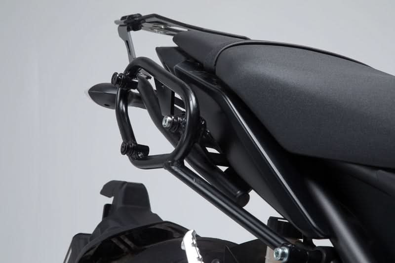 STELAŻ BOCZNY SLC PRAWY SW-MOTECH YAMAHA MT-09 (13-20) MT-09 SP (17-20) BLACK 1