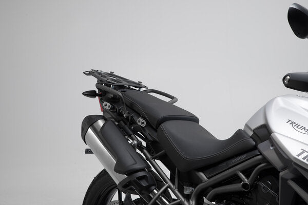 ZESTAW KUFRÓW BOCZNYCH SW-MOTECH DUSC TRIUMPH TIGER 800 MODELS (10-) 41/33L BLACK 3