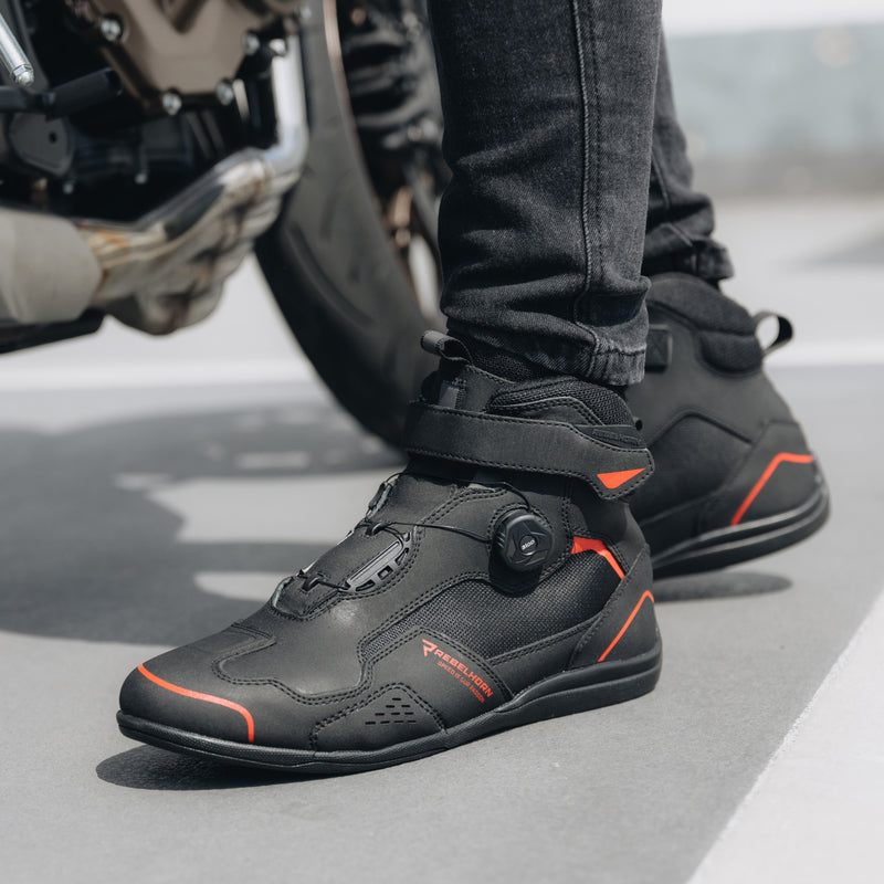 Buty motocyklowe Rebelhorn Spark 2 Black Red 33 233747_ZAL775180.jpg
