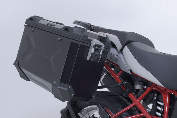 ZESTAW KUFRÓW TRAX ADV I STELAŻY SW-MOTECH BMW R 1200 GS (04-12) BLACK 9