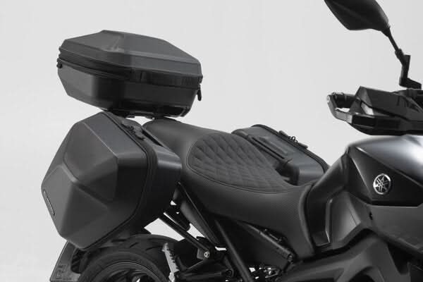 ZESTAW KUFRA CENTRALNEGO URBAN ABS SW-MOTECH HONDA NC750X/ NC750S (16-) BLACK 3