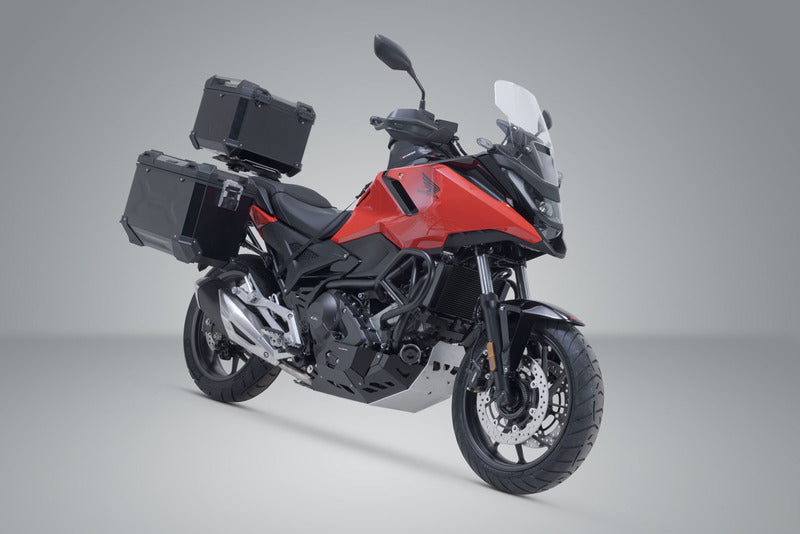 ZESTAW ZABEZPIECZAJĄCY MOTOCYKL ADVENTURE SW-MOTECH HONDA NC750XD (24-) WITH DCT. 1