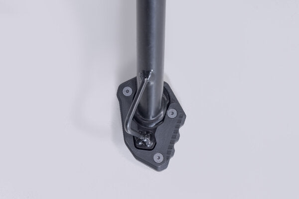 NAKŁADKA NÓŻKI BOCZNEJ SW-MOTECH BLACK/KTM 250 ADV, 390 ADV (25-) BLACK SILVER 3