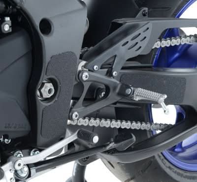 OSŁONA WAHACZA RG RACING YAMAHA YZF-R1 09-14, 4 CZĘŚCI BLACK 1