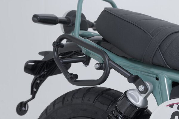 ZESTAW KUFRA BOCZNEGO URBAN ABS I STELAŻA SW-MOTECH 1X 16,5 L. ROYAL ENFIELD BEAR 650 (23-) 5