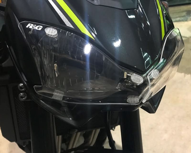 OSŁONA REFLEKTORA RG RACING KAWASAKI Z900 17- 19 1