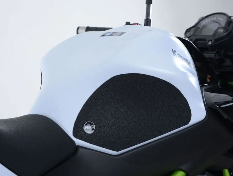NAKLEJKA NA BAK TANKPAD ANTYPOŚLIZGOWY 2 CZĘŚCI RG RACING KAWASAKI Z 650, NINJA 650 (17-) CLEAR 1