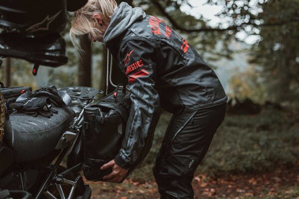 ZESTAW SAKW I STELAŻY SYSBAG L/L SW-MOTECH BMW R 1300 R / R 1300 RS (25-) 5