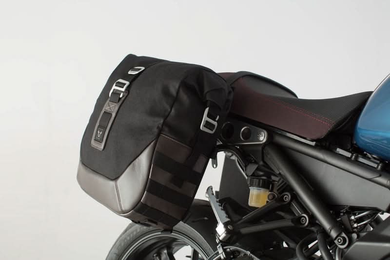 ZESTAW SAKW I STELAŻY LEGEND GEAR SW-MOTECH YAMAHA XSR 900 (15-12) BROWN 3