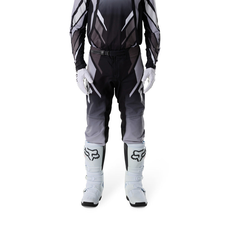 Spodnie motocyklowe FOX 360 Foundry Black Grey 17 361708_ZAL920017.jpg