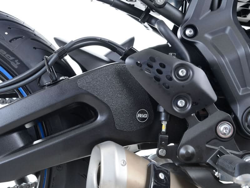 OSŁONA WAHACZA RG RACING YAMAHA TRACER 700, 2 CZĘŚCI BLACK 1