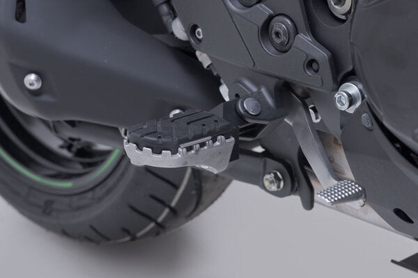 PODNÓŻKI ION SW-MOTECH KAWASAKI VERSYS 1100 (24-) BLACK 5