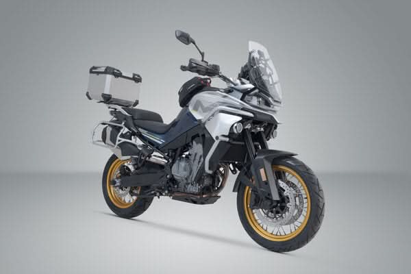 ZESTAW KUFRA CENTRALNEGO TRAX ADV SW-MOTECH CFMOTO 800MT (21-) SILVER 3