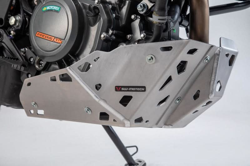 OSŁONA SILNIKA PŁYTA POD SILNIK SW-MOTECH KTM 390 ADV (19-) SILVER 1
