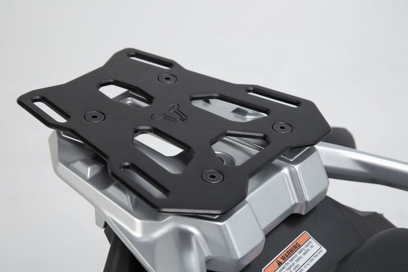 STELAŻ STREET-RACK POD PŁYTĘ MONTAŻOWĄ KUFRA SW-MOTECH SUZUKI GSX1300R HAYABUSA (20-) BLACK 1