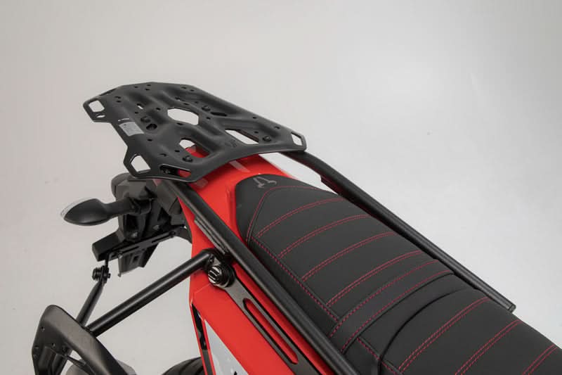 STELAŻ POD BAGAŻ CENTRALNY ADVENTURE-RACK SW-MOTECH YAMAHA TENERE 700 (19-) BLACK 1