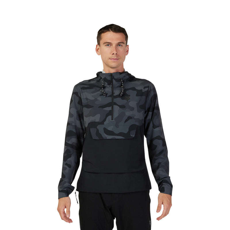 Bluza Rowerowa Z Kapturem Fox Ranger Wind Pullover Black Camo 5 310000_ZAL750884.jpg
