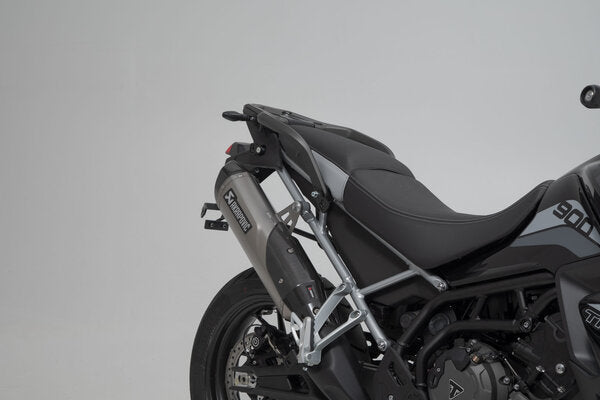OCHRONA WYDECHU AKRAPOVIC SLIP ON SW-MOTECH TRIUMPH TIGER 900 MODELLE (19-23) SILVER 5