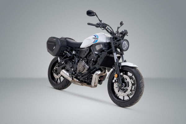 ZESTAW SAKW BOCZNYCH PRO BLAZE H I STELAŻY SW-MOTECH YAMAHA XSR700 (15-), XSR700 XT (19-) BLACK 3