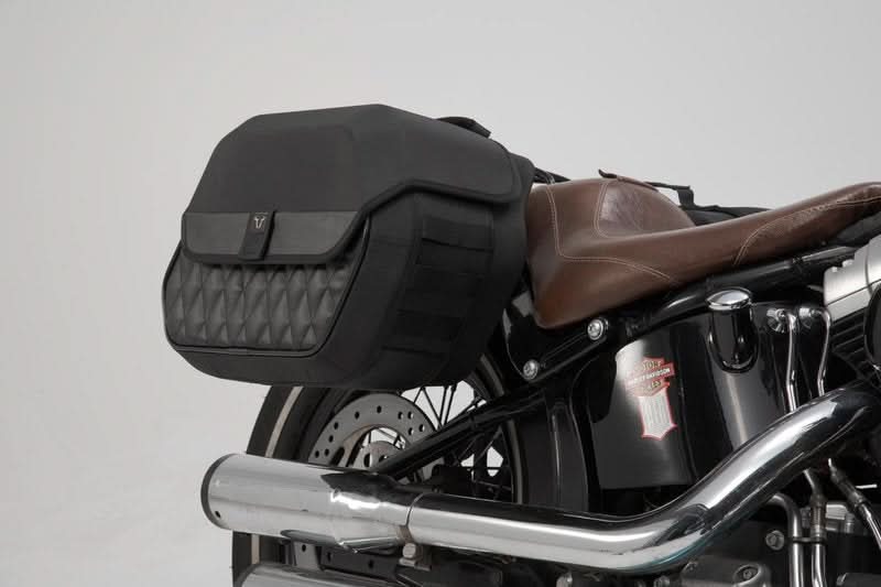 ZESTAW SAKW I STELAŻY LEGEND GEAR LH2/LH1 SW-MOTECH 25,5/19,5L HARLEY-DAVIDSON SOFTAIL SLIM (12-17) 3