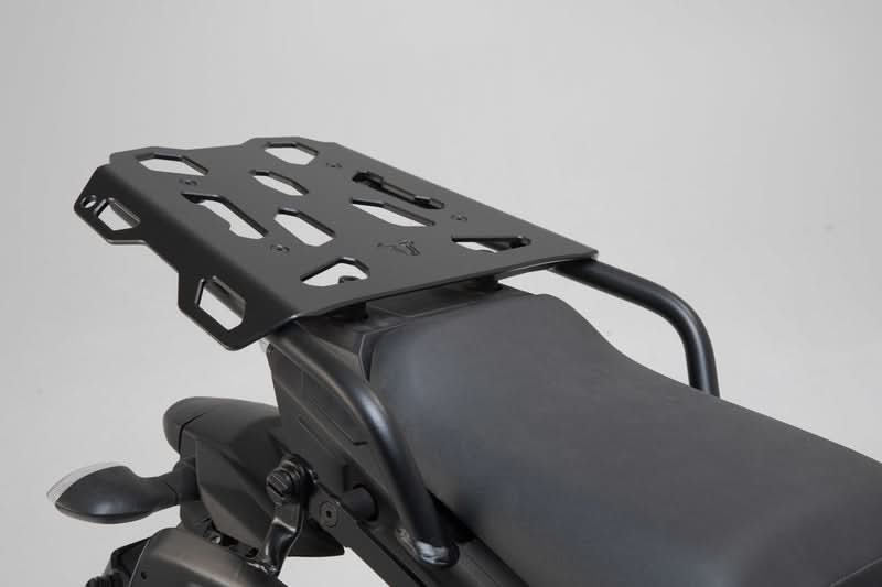 STELAŻ STREET-RACK POD PŁYTĘ MONTAŻOWĄ KUFRA SW-MOTECH YAMAHA MT-09 TRACER (14-17) BLACK 1