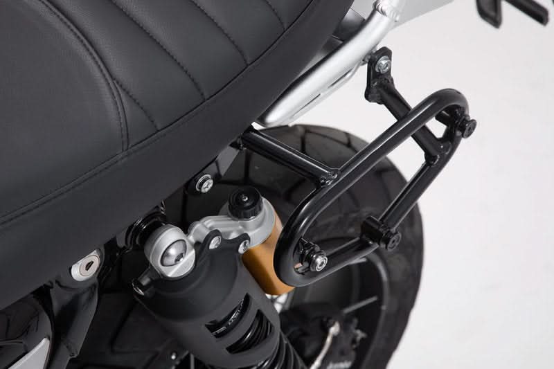 ZESTAW KUFRA BOCZNEGO URBAN ABS I STELAŻA SW-MOTECH INDIAN FTR 1200 (18-)/ RALLY (19-) BLACK 1X16,5L 3