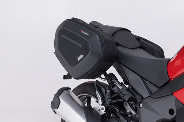 ZESTAW SAKW PRO BLAZE H I STELAŻY SW-MOTECH KAWASAKI Z 1000 SX, NINJA 1000SX,1100SX/SE BLACK 5