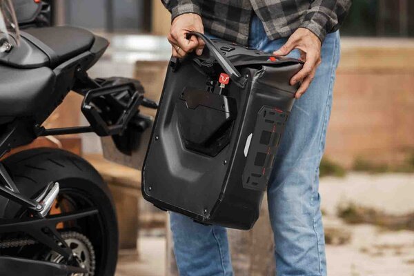 SAKWA BOCZNA SW-MOTECH SYSBAG WP DO V-LOC BLACK 16L 5