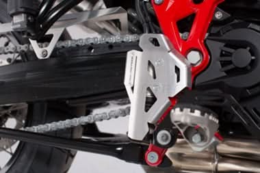 OSŁONA POMPY HAMULCOWEJ SW-MOTECH BMW F 700 GS (16-)/F 800 GS (16-) SILVER 1